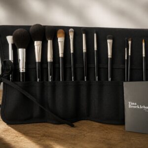 Pro Brush set with Brush wrap, 12 brushes