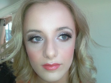 Make-up by Tina Brocklebank using Bobbi Brown, Becca, Mac and Fardel.  This was for a photographic shoot for Elsham hall.