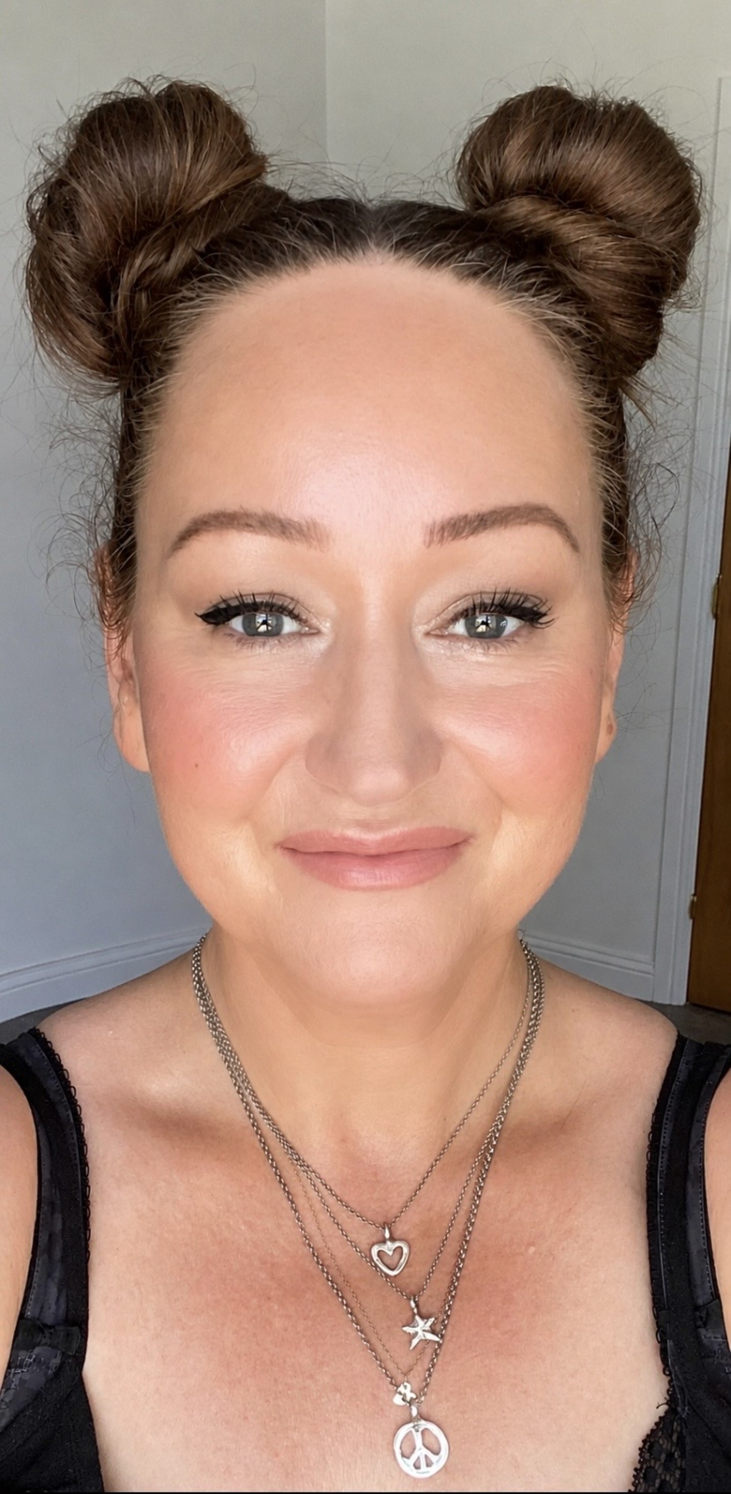 Tina Brocklebank Make-up artist.