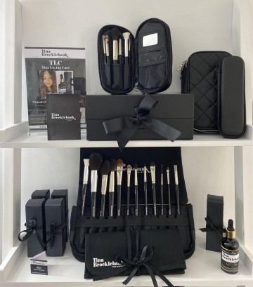 Brush collections and TLC Facial oil.